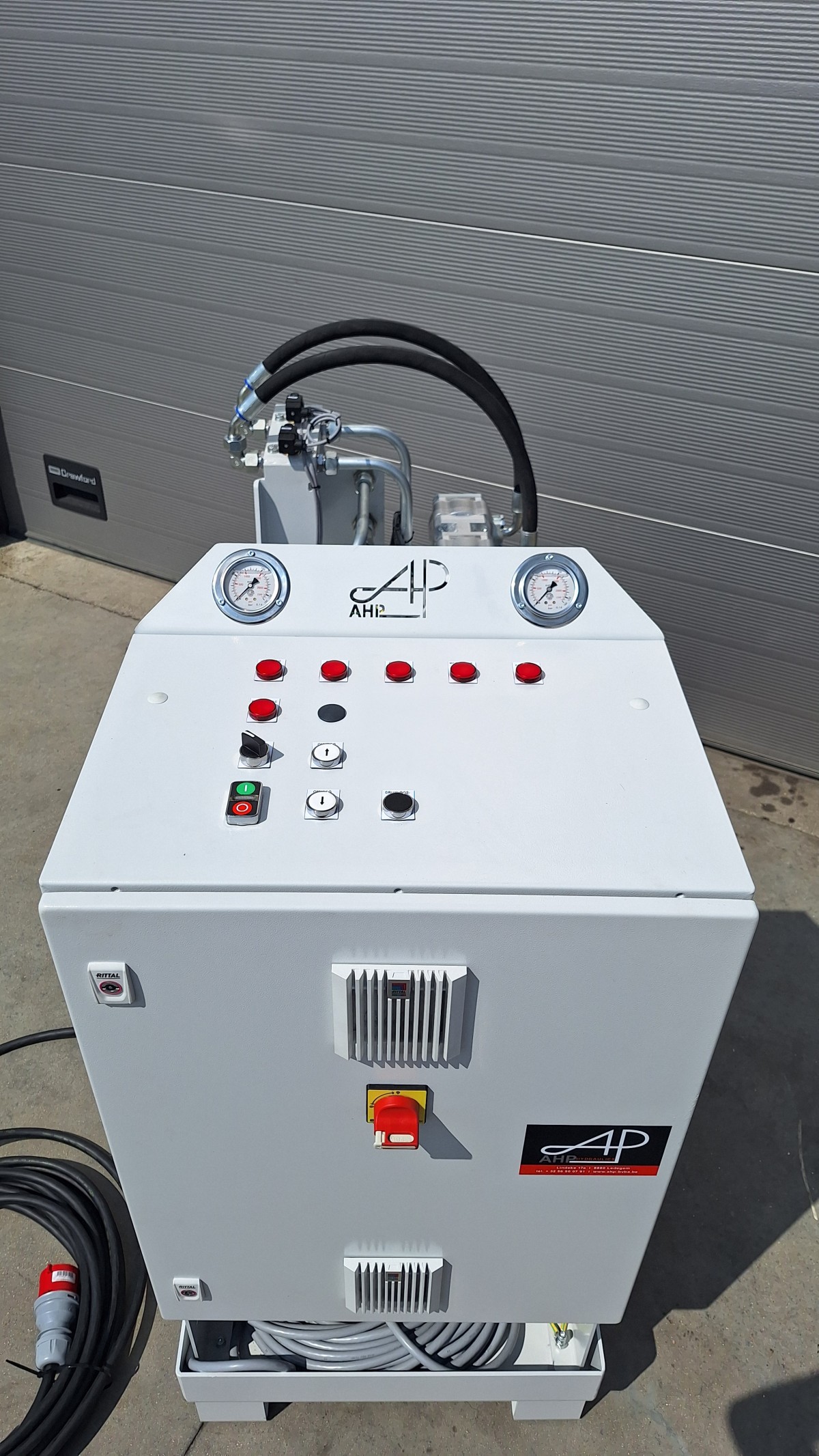 Servo Power Pack